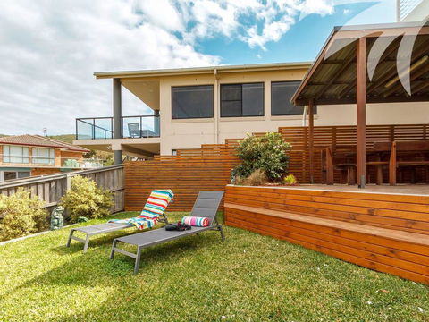 SeaCrest On Blueys Beach - Accommodation Georgetown 0