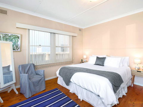 Seashells At North Avoca - 10 View Street - Accommodation Georgetown 2