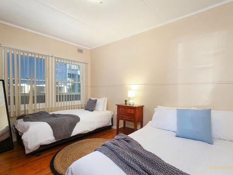 Seashells At North Avoca - 10 View Street - Accommodation Georgetown 3