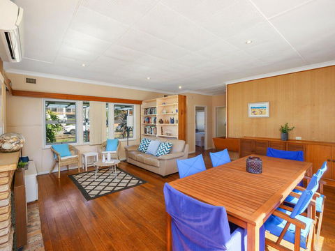 Seashells At North Avoca - 10 View Street - Accommodation Georgetown 0