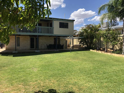 Seashells Holiday House - Kalbarri - Accommodation Georgetown 3