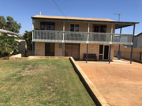 Seashells Holiday House - Kalbarri - Accommodation Georgetown 1