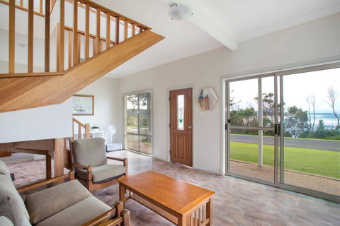 Seaside Beach House 25 Seaside Pde - Accommodation Georgetown 3