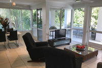 Secluded tropical apartment