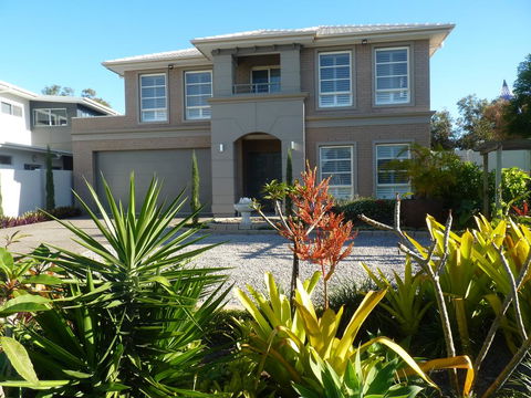 Serenity On The Lake - Maroochydore - Accommodation Georgetown 1
