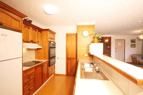Sha Na Na Unit 6, 75 Edmund Street - Accommodation Georgetown 2