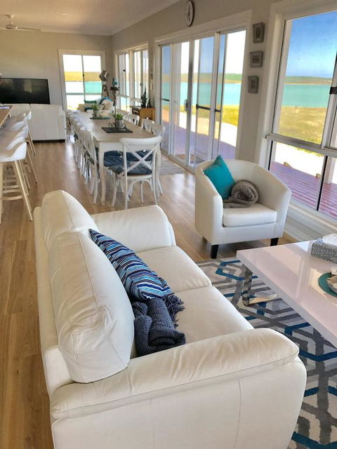 Shades Of Blue Eco Retreat - Accommodation Georgetown 3