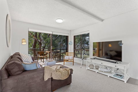 Shoreline, Unit 15,1 Intrepid Close - Accommodation Georgetown 1