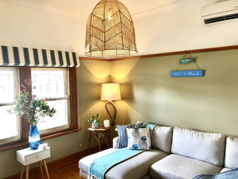 Sinnamon's By The Sea - Accommodation Georgetown 1