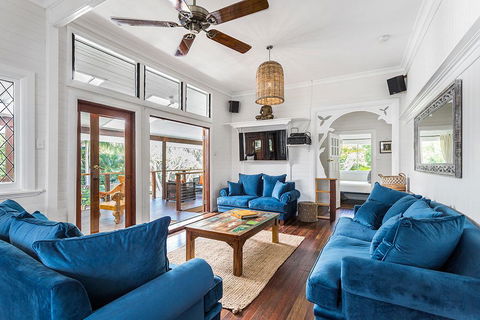 Skye Lodge Byron Bay - Walk To Town In 5 Minutes! - Accommodation Georgetown 0