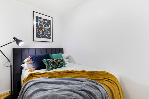 Sleek Modern Apartment Close To Everything - Accommodation Georgetown 0
