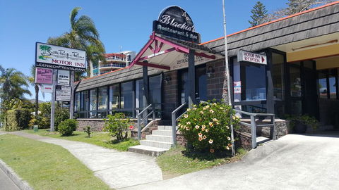 South Pacific Palms Motor Inn - Accommodation Georgetown 0