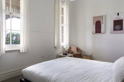 Spacious 2-bed, 2-bath Home With Parking And Balcony - Accommodation Georgetown 2