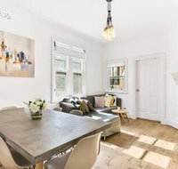 Spacious Harbour View 4bd home in Sydney CBD - Accommodation Georgetown