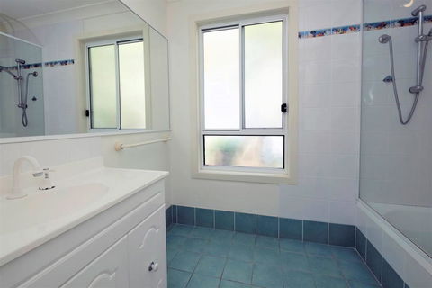 SPINNAKER 2 - Accommodation Georgetown 2