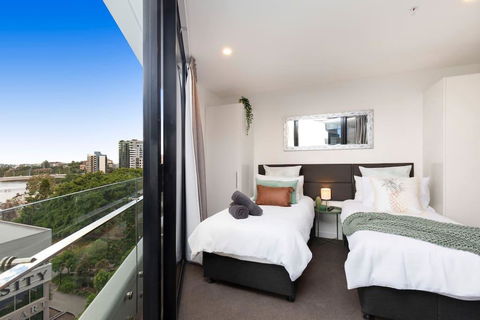 STH - River Views, Fast Internet, Long Stays - Accommodation Georgetown 2