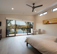 Still Earth - Accommodation Georgetown