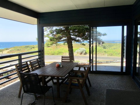 Storm Bay Cottage - Accommodation Georgetown 2