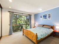 Straddie House