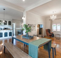 Stunning Mountain Getaway Leura- 3 BRM 1.5 Bath - Accommodation Georgetown