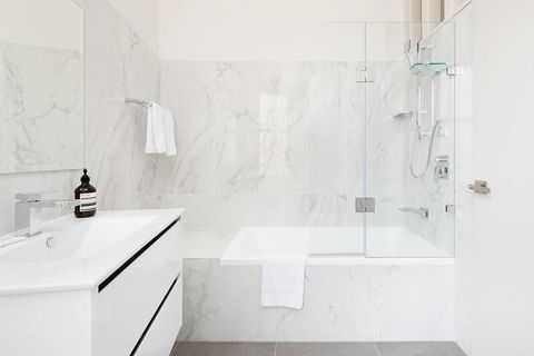 STUNNING SYDNEY HOME 4 - Accommodation Georgetown 2