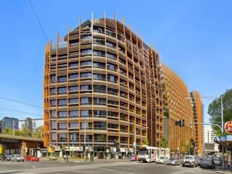 Stylish 1 Bedroom Apartment Amazing City Views - Accommodation Georgetown 3