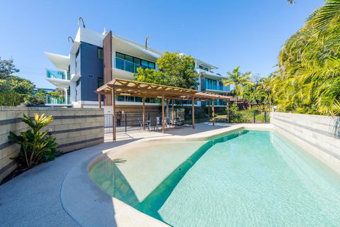 Stylish Beach Side Apartment - Unit 5 - 33 Lorikeet Drive - Accommodation Georgetown 0