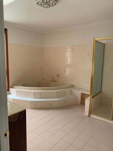 Stylish Bedroom In Bentleigh East - Accommodation Georgetown 3