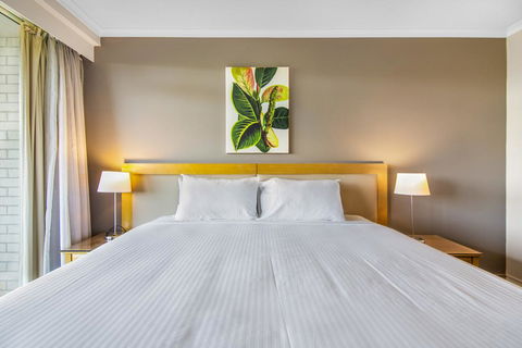 Super Convenient Apartment With Garden Views - Accommodation Georgetown 1