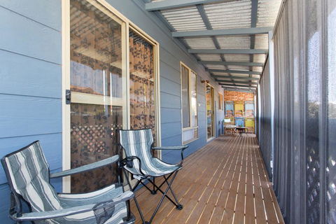 Surf And Sunsets, Beach Holiday Home Mandurah - Accommodation Georgetown 0