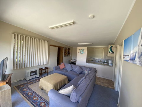 Surf Beach Sanctuary - Accommodation Georgetown 2