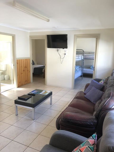 Surfrider Caravan Park - Accommodation Georgetown 2
