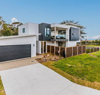 SWEEPING VIEWS - FREE WIFI  NETFLIX - PET FRIENDLY OUTSIDE ONLY - Accommodation Georgetown