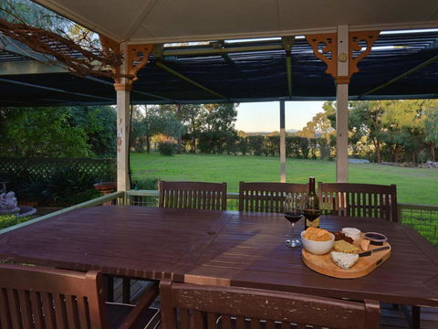 Tabitha Hill Estate - Accommodation Georgetown 1