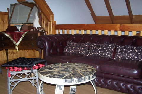 Tall Timbers At Youngs - Accommodation Georgetown 3
