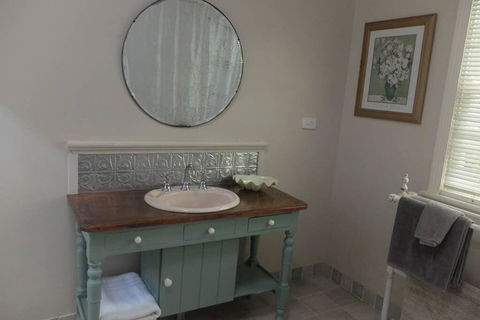 Tamborine Treats - Accommodation Georgetown 1