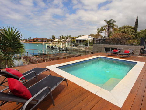 Tarcoola 49 - 4 BDRM Canal Home With Pool - Accommodation Georgetown 0