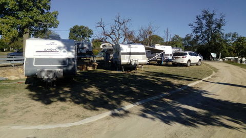 Taroom Caravan & Tourist Park - Accommodation Georgetown 2