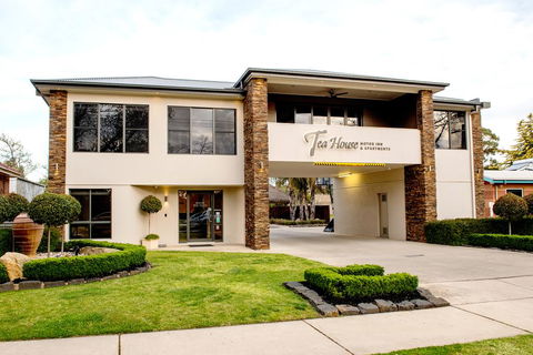 Tea House Motor Inn - Accommodation Georgetown 0
