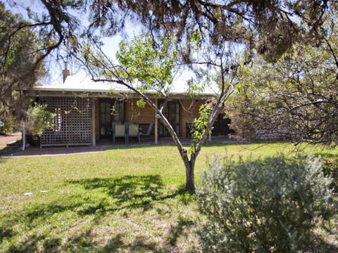 Tea Tree - Accommodation Georgetown 1