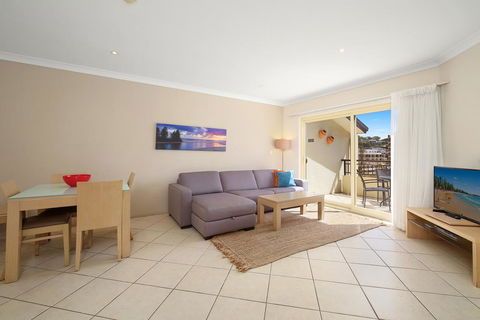 Terrigal Sails Serviced Apartments - Accommodation Georgetown 1