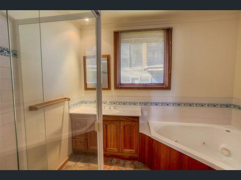 Tetleys - Accommodation Georgetown 1