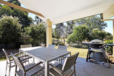The 17th Tees - Accommodation Georgetown 0