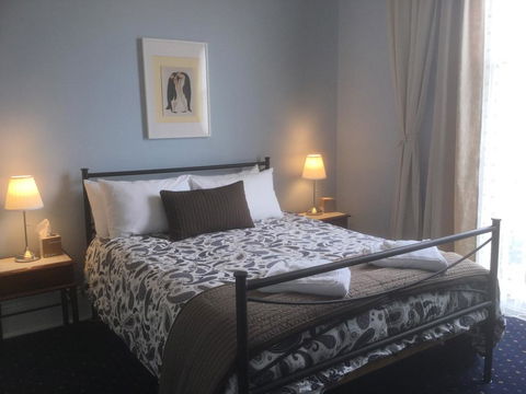 The Bank Guesthouse Glen Innes - Accommodation Georgetown 1