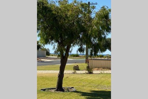 The Beach House Busselton - Accommodation Georgetown 3