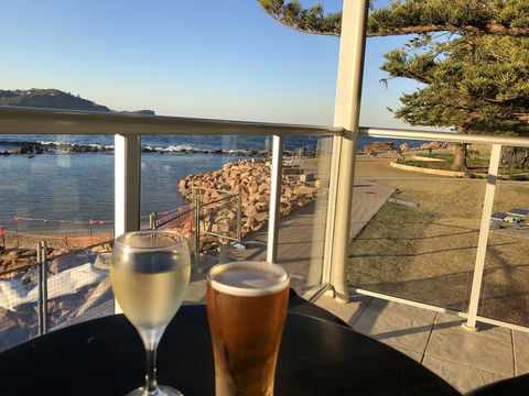 The Beach Hut Avoca Beach NSW - Accommodation Georgetown 2