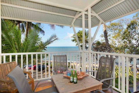 The Beach Shack 3BR Waterfront Resort, Own WIFI - Accommodation Georgetown 0