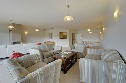 The Cove Kettering - Accommodation Georgetown 15