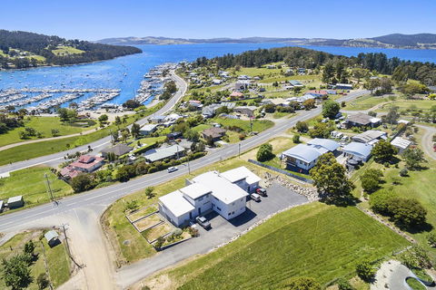 The Cove Kettering - Accommodation Georgetown 0