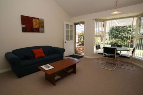 Shearwater Cottages - Accommodation Georgetown 1